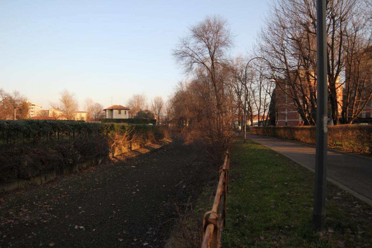 Milano: Accogliente Appartamento In Zona Comoda Zewnętrze zdjęcie